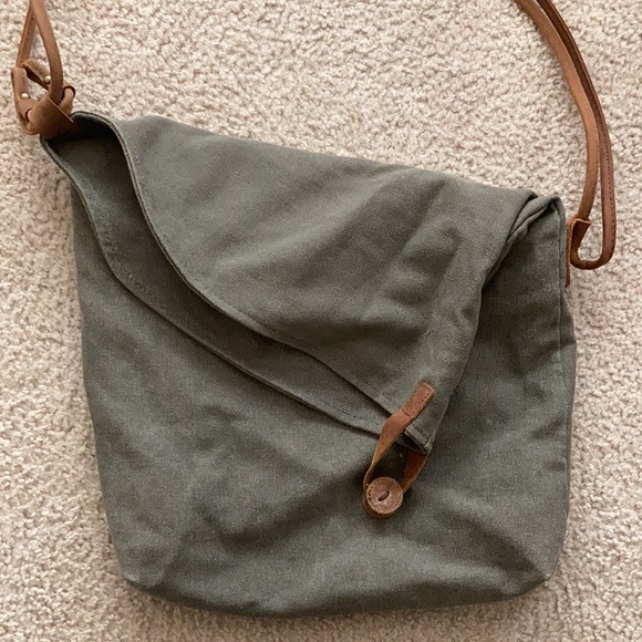 Canvas cross body bag - Picture 2 of 6